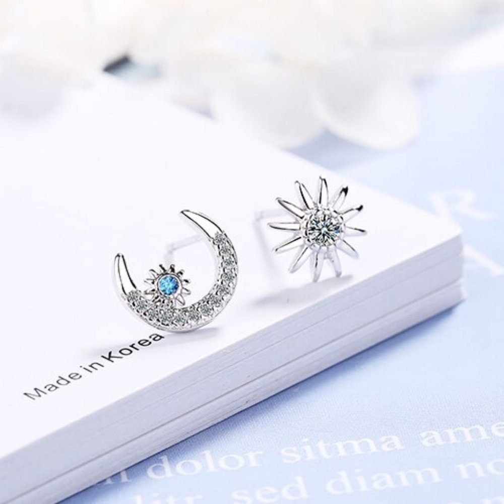 *NEW Sterling Silver Diamond Moon Star Earrings
